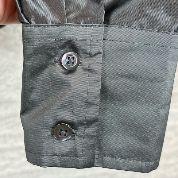 SUNDANCE 100% Silk Metallic Button Down Blouse Size 4 - Picture 8 of 16